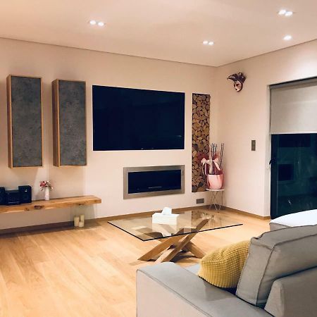 Luxury & Stylish Family Apartment Atena Exterior foto